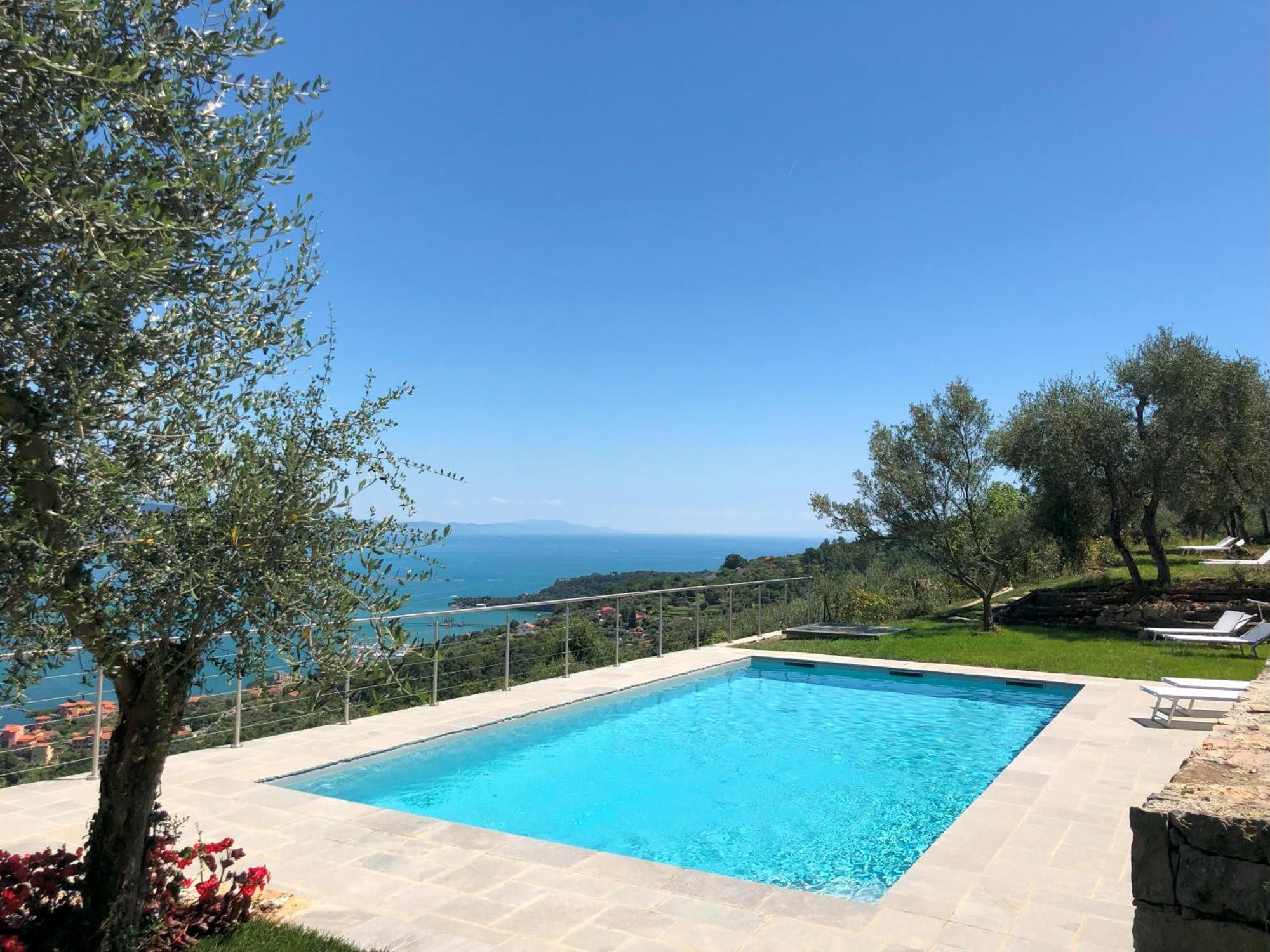 Villa Bellosguardo Apartments La Spezia Zewnętrze zdjęcie